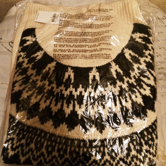 NWT Fair Isles Women White & Black Turtleneck Sweater Sz Large - Picture 3 of 4